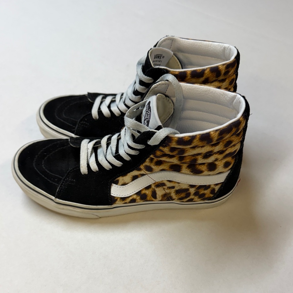 Vans Sk8-Hi High Top Leopard Print Men’s Size 7 Black Suede Skate Shoes